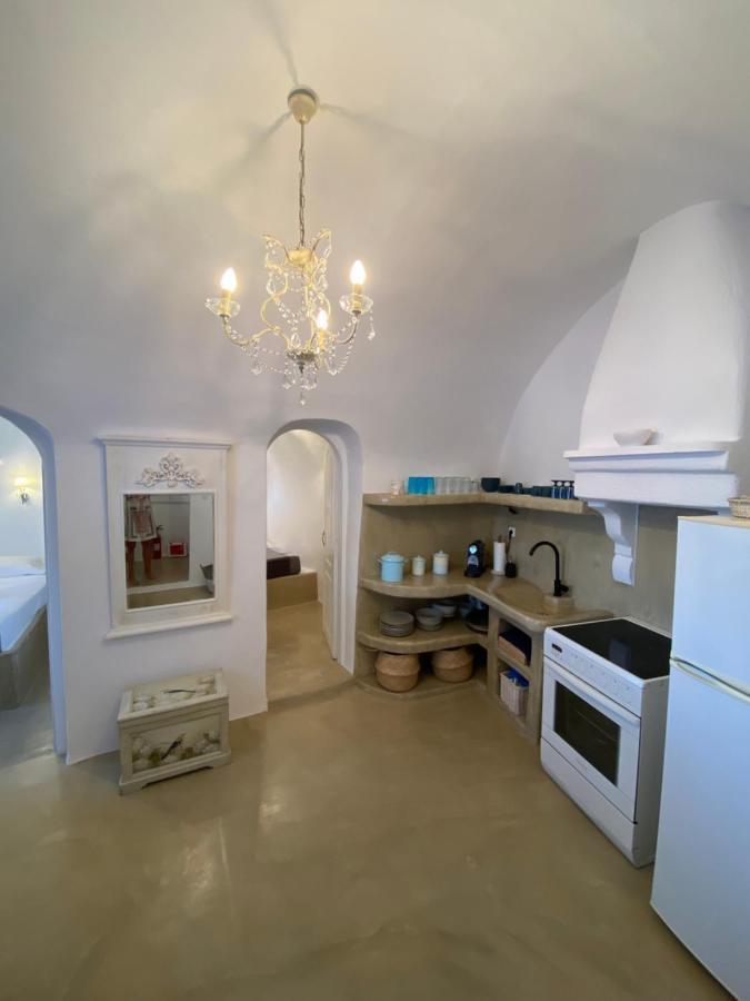 Villa Angels Unique Traditional Villa Emporio  ภายนอก รูปภาพ